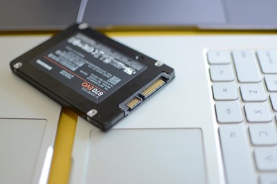 三星870 EVO固态硬盘评测,工作效率轻松提高,不愧是三星